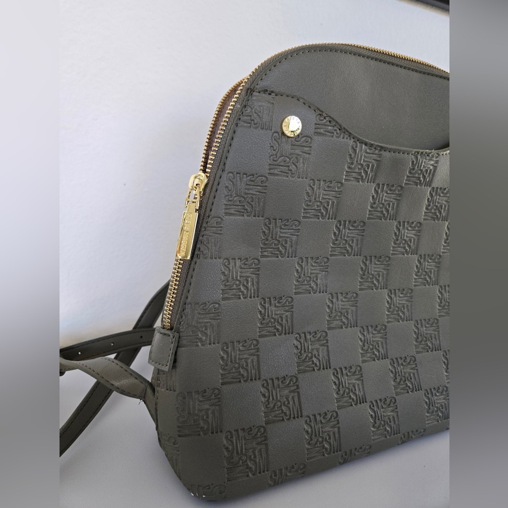 Steve Madden Olive Green Zip Top Minimalist Laptop / Computer Bag